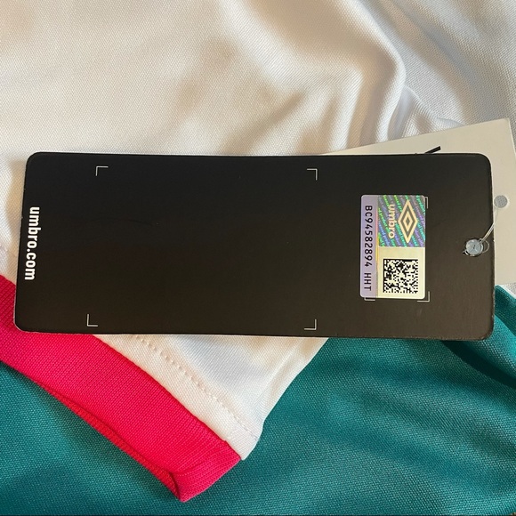 UMBRO Short Sleeve T Shirt Green Black Pink White - Picture 3 of 4